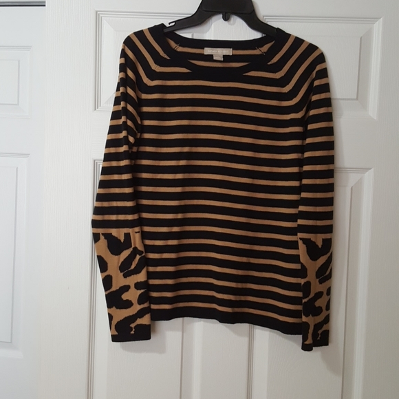 Banana Republic Tops - BR Knit Tee